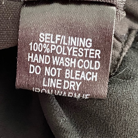 Forever 21 Black White Floral Long Sleeve Front Tie Women Feminine Romper Small - Picture 5 of 9